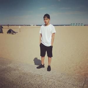 Meet your Posher, Brandon